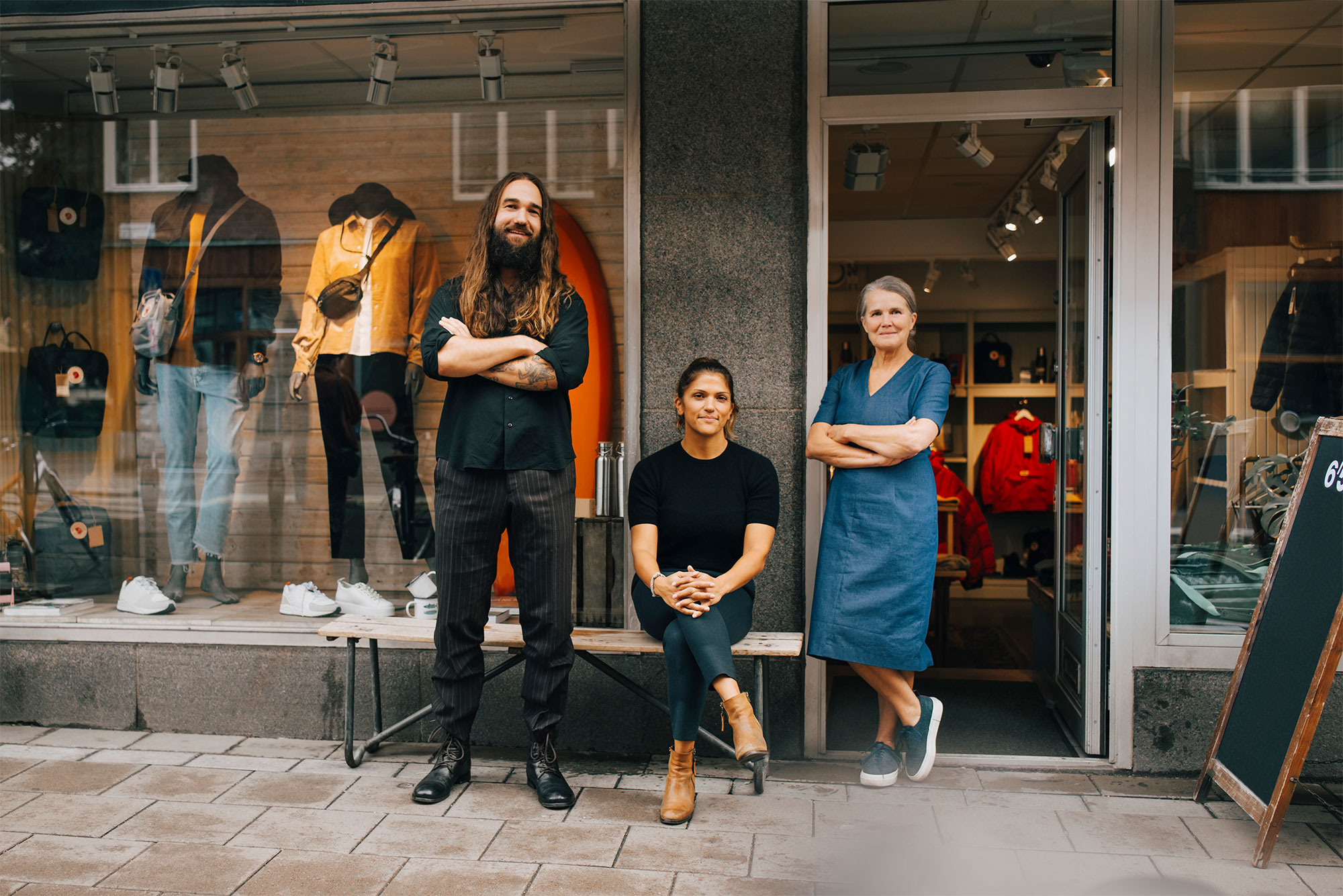 Anställda utanför butik