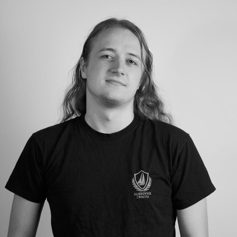 Medarbetare Anton på Express Retail